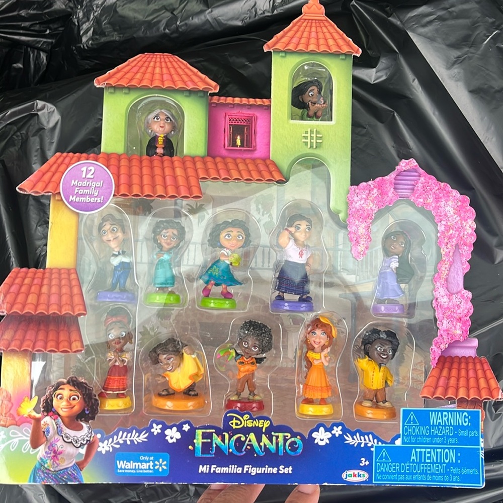 Disney Encanto Dolls Set